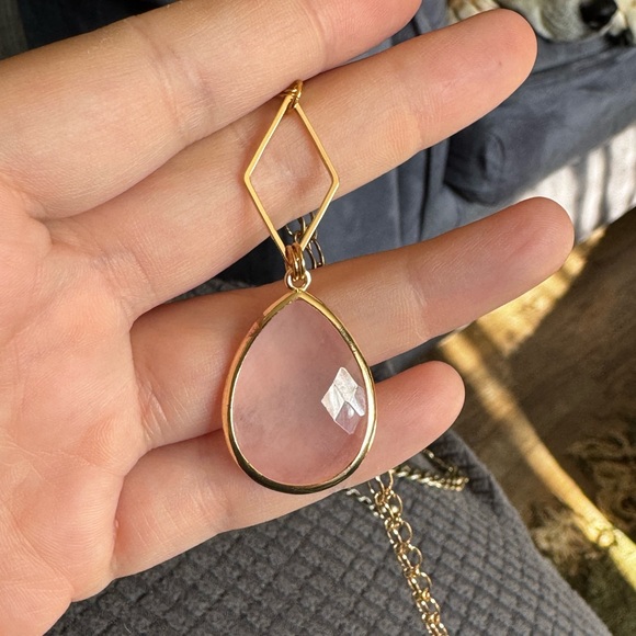 NWT - Picture 3 of 3